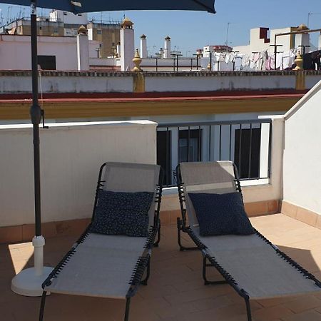 Atico Aire De Triana Appartement Sevilla Buitenkant foto