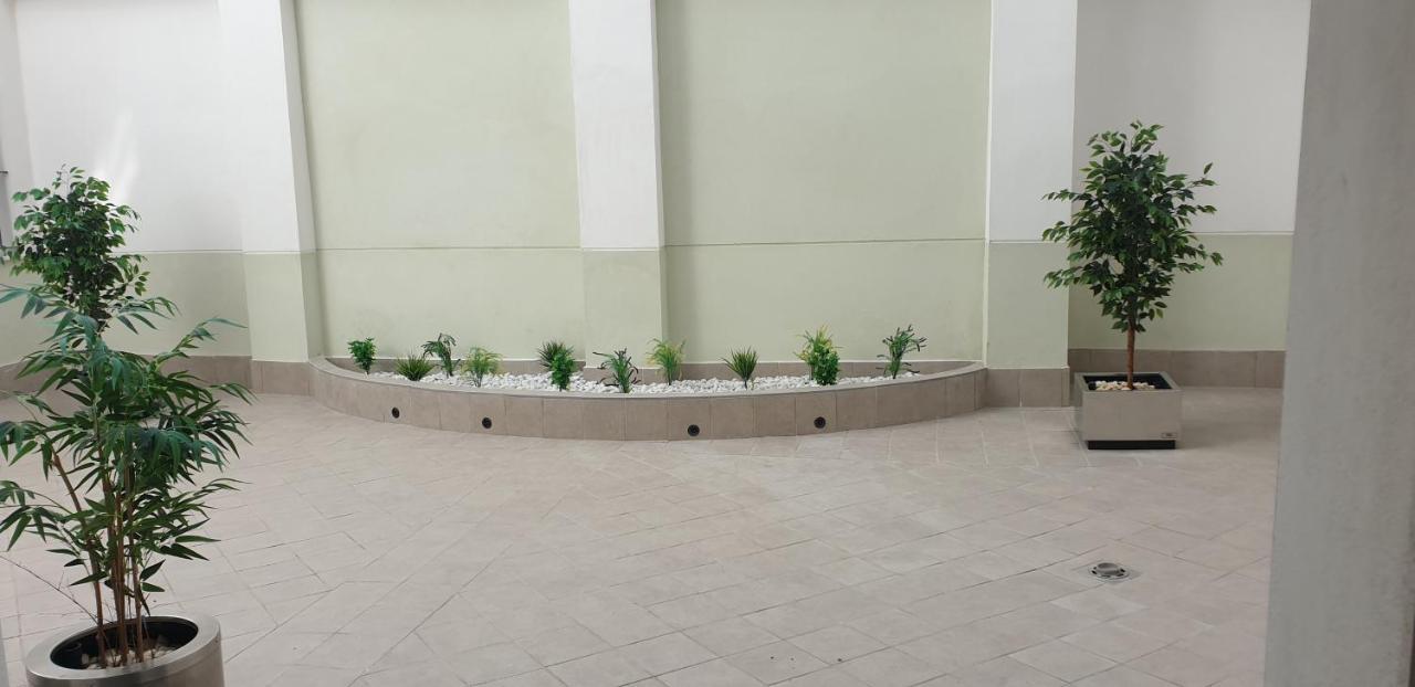 Atico Aire De Triana Appartement Sevilla Buitenkant foto