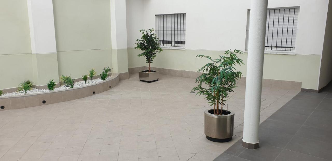 Atico Aire De Triana Appartement Sevilla Buitenkant foto