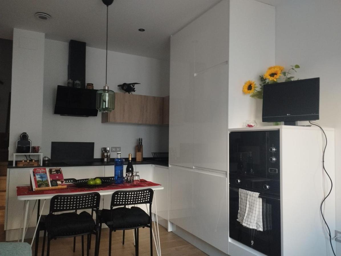 Atico Aire De Triana Appartement Sevilla Buitenkant foto