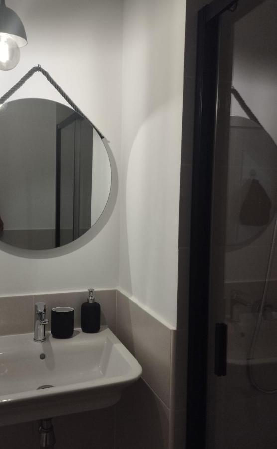 Atico Aire De Triana Appartement Sevilla Buitenkant foto