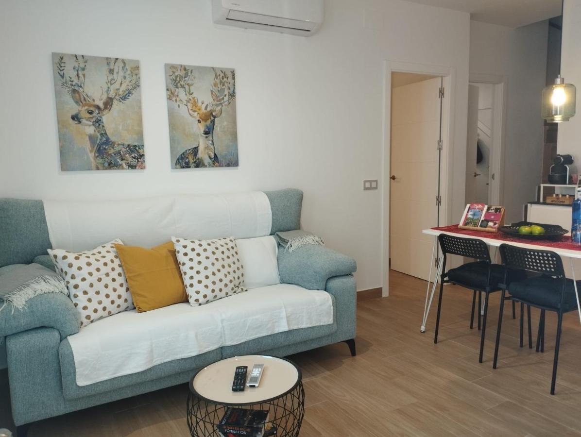 Atico Aire De Triana Appartement Sevilla Buitenkant foto